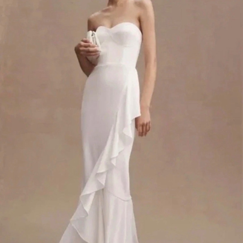 Dress the Population Paris Ruffle Strapless Mermaid Gown in White Sz M